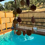 Milas-bodrum Oezel Havuzlu Triplex * Milas