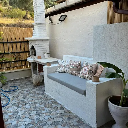 ヴィラ Milas-bodrum Oezel Havuzlu Triplex Milas