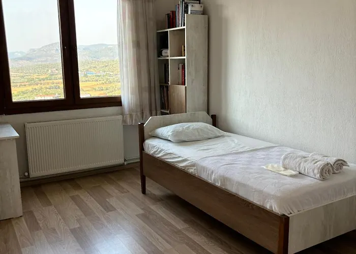 Milas-bodrum Oezel Havuzlu Triplex