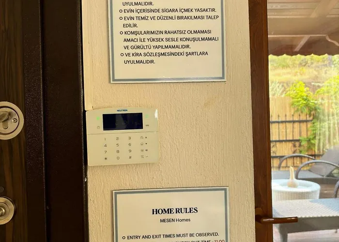 Milas-bodrum Oezel Havuzlu Triplex Vilă