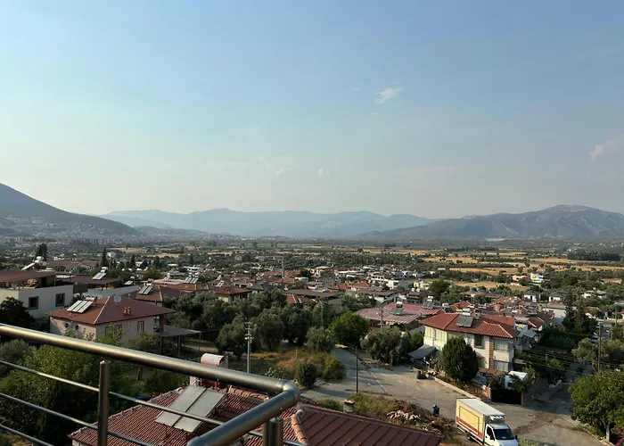 Vilă Milas-bodrum Oezel Havuzlu Triplex Milas