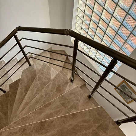 Milas-bodrum Oezel Havuzlu Triplex * Milas