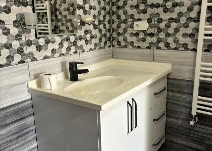 Villa Milas-bodrum Oezel Havuzlu Triplex Milas